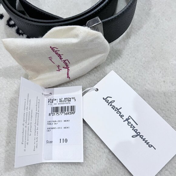 Salvatore Ferragamo Tonal Gancini Matte Black Buckle Reversible Cut to Size Belt - Picture 3 of 6